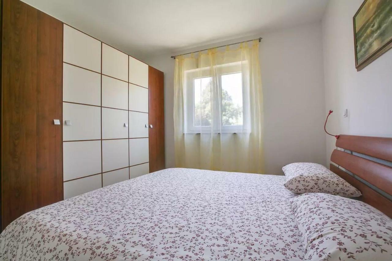 Apartment Vitalia 2+2 Пореч Екстериор снимка