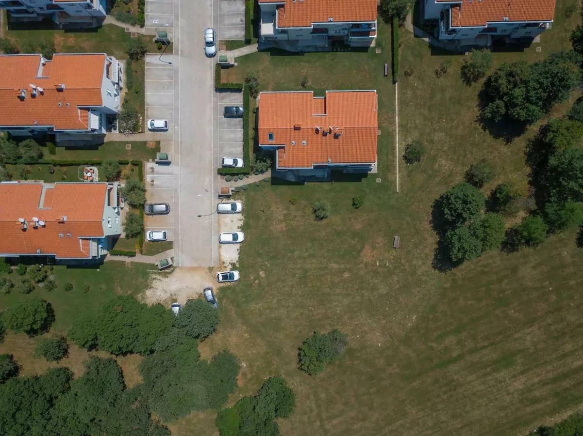 Apartment Vitalia 2+2 Пореч Екстериор снимка