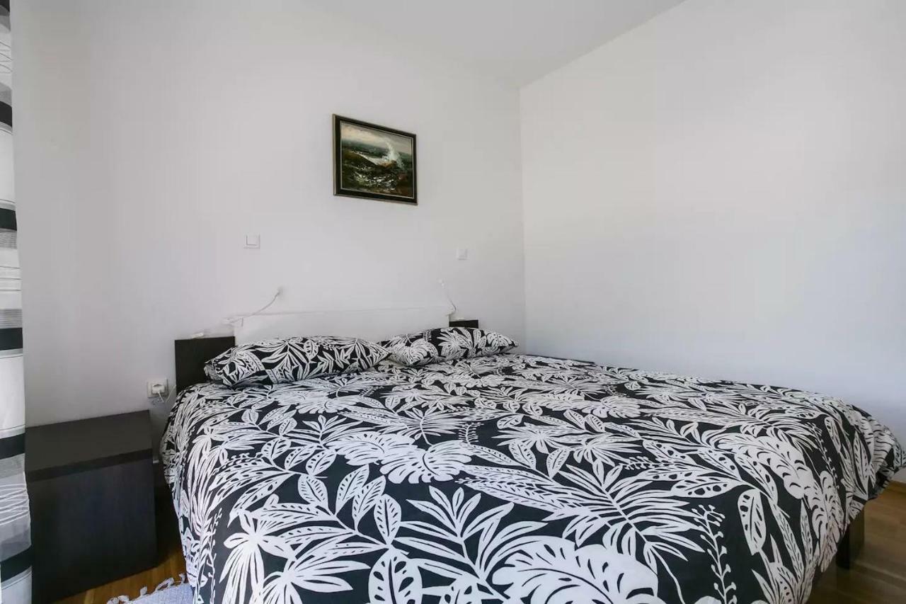 Apartment Vitalia 2+2 Пореч Екстериор снимка